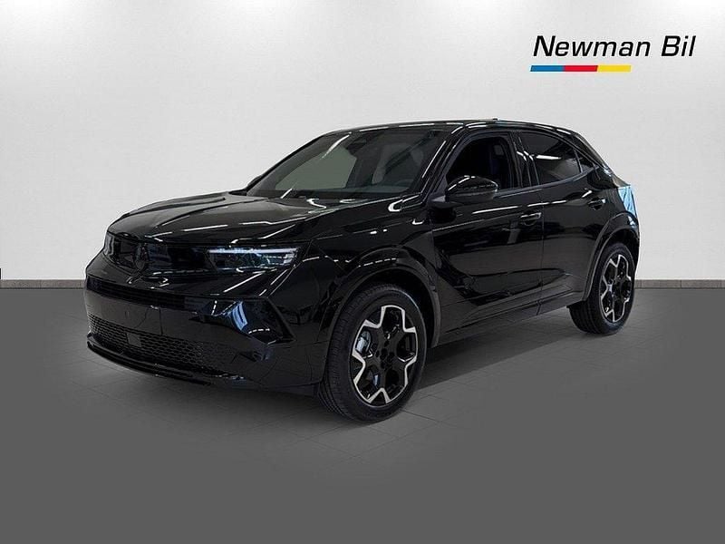 Svart Ny 2025 Opel Mokka SUV | 326 800 kr (Lite dyr) - Bild 1/4