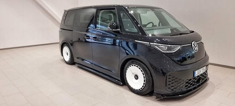Svart Begagnad 2024 VW ID. Buzz Pro Van | 579 000 kr - Bild 1/4