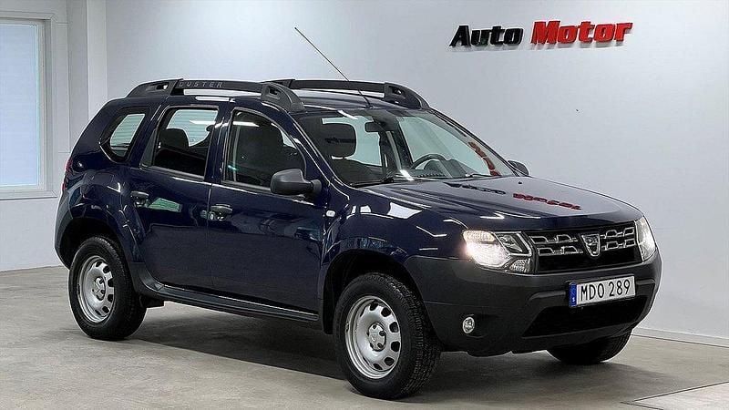 Blå Begagnad 2015 Dacia Duster SUV | 89 900 kr (Marknadspris) - Bild 1/3