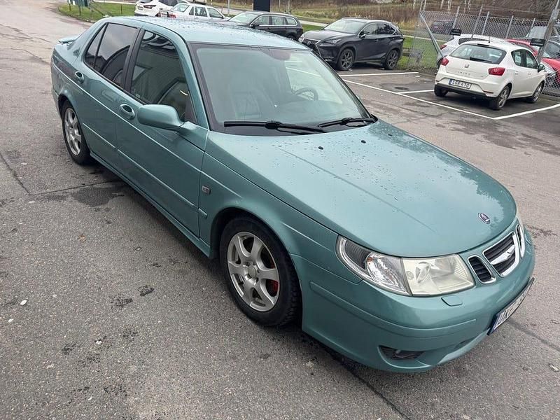 Begagnad Saab 9-5 Aero 250 HK (183 kW) 2003 Ljusblå Sedan