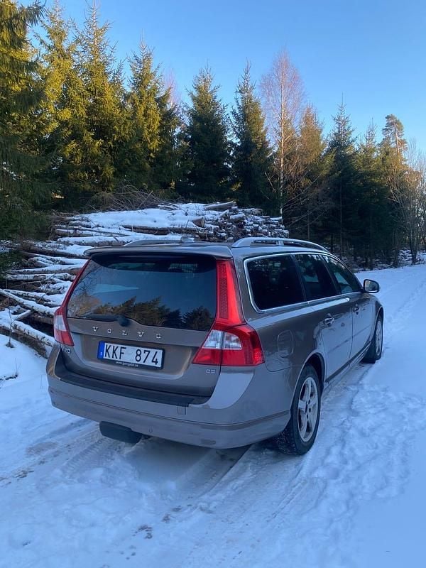 Begagnad Volvo V70 185 HK (136 kW) 2008 Kombi