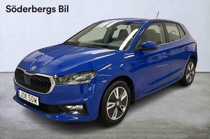 Blå Begagnad 2023 Skoda Fabia Halvkombi | 219 900 kr - Bild 1/1