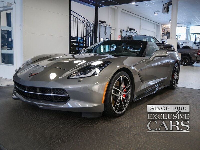 Grå Begagnad 2015 Chevrolet Corvette C7 Cab | 729 000 kr - Bild 1/4