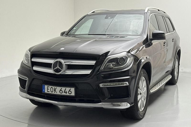 Svart Begagnad 2013 Mercedes GL350 AMG line SUV | 220 000 kr - Bild 1/4