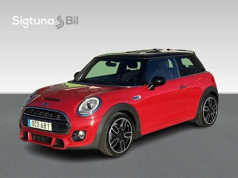 Begagnad Mini John Cooper Works Pepper 192 HK (141 kW) 2016 Röd Halvkombi