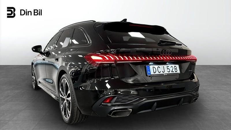 Ny Audi A5 Sport 252 HK (185 kW) 2025 Mytsvart metallic Kombi