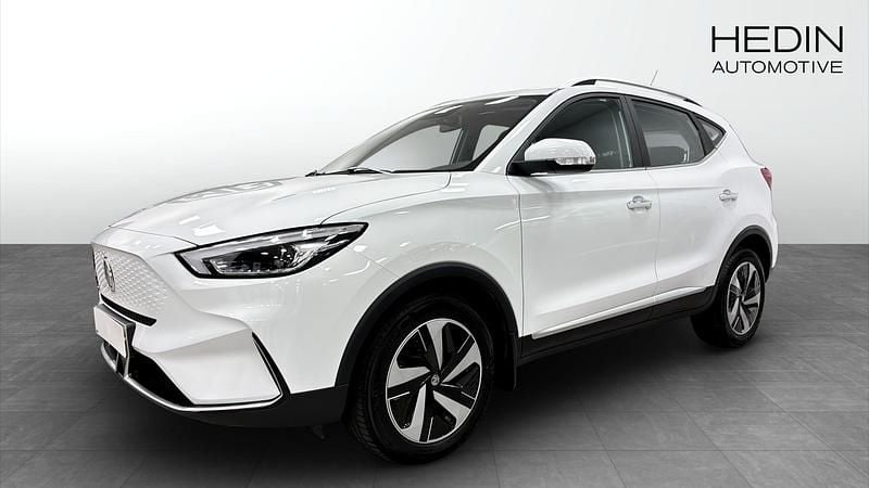 Vit Begagnad 2022 MG ZS Comfort SUV | 239 900 kr (Marknadspris) - Bild 1/4