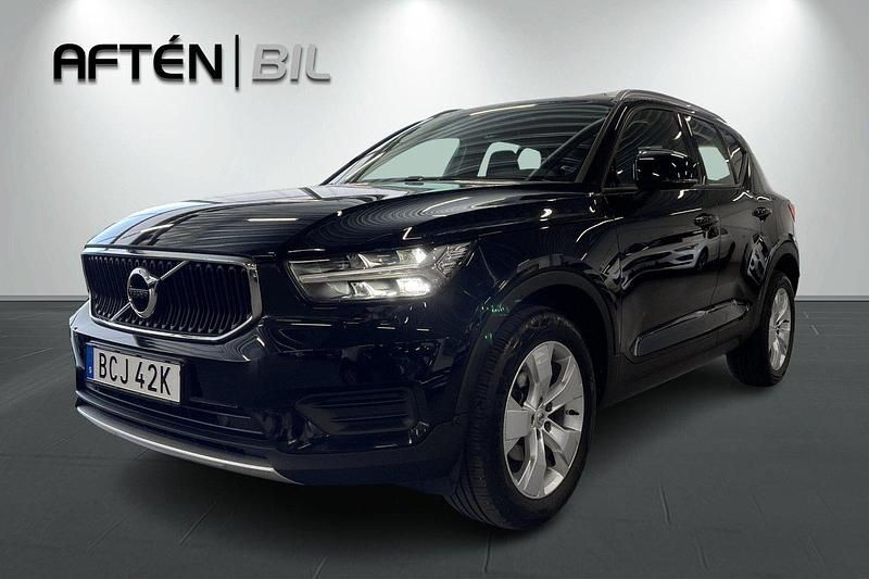 Svart Begagnad 2020 Volvo XC40 Momentum SUV | 319 000 kr (Marknadspris) - Bild 1/3