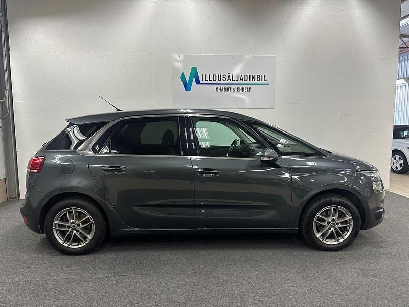 Grå Begagnad 2015 Citroën C4 Picasso Minibuss | 89 900 kr (Marknadspris) - Bild 1/4