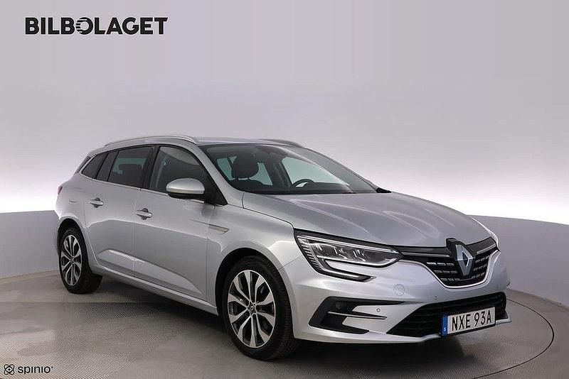 Grå Begagnad 2023 Renault Mégane GrandTour Techno Kombi | 209 800 kr (Marknadspris) - Bild 1/4