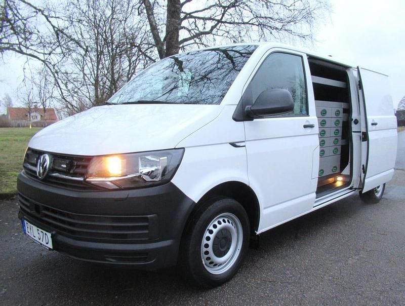 Vit Begagnad 2020 VW T6.1 Van | 337 500 kr (Dyr) - Bild 1/4