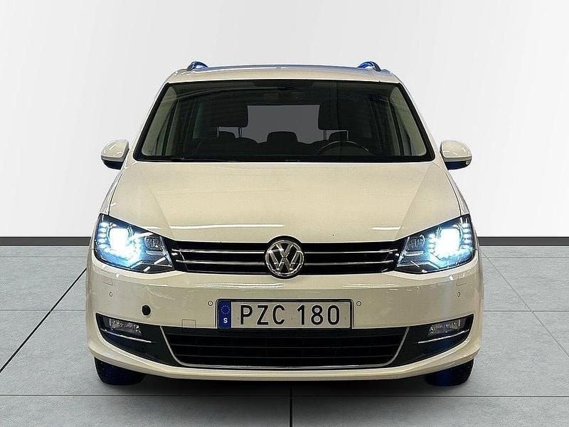 Begagnad VW Sharan GT 184 HK (135 kW) 2016 Vit Minibuss