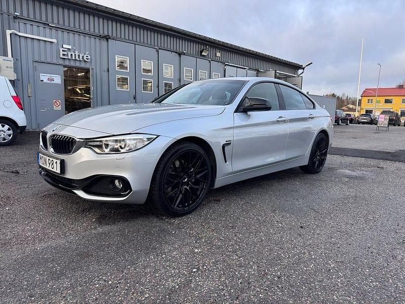 Silver Begagnad 2014 BMW 430 Gran Coupé Sport Line Sportkupé | 169 900 kr (Marknadspris) - Bild 1/4