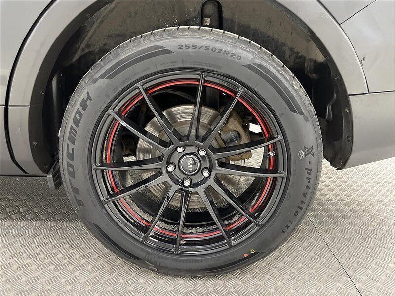 Svart Begagnad 2014 Ford Explorer SUV | 299 900 kr (Marknadspris) - Bild 1/2