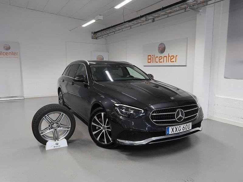 Grå Begagnad 2020 Mercedes E300 Kombi | 389 900 kr (Marknadspris) - Bild 1/3