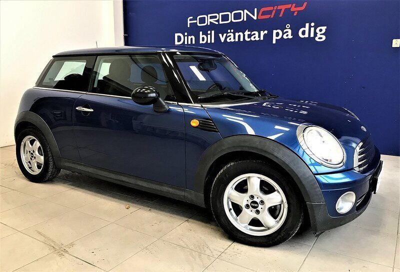 Blå Begagnad 2007 Mini ONE Pepper Halvkombi | 74 900 kr - Bild 1/4
