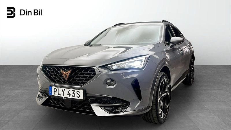 Ljusgrå (graphene grey) Begagnad 2022 Cupra Formentor SUV | 266 900 kr (Marknadspris) - Bild 1/4