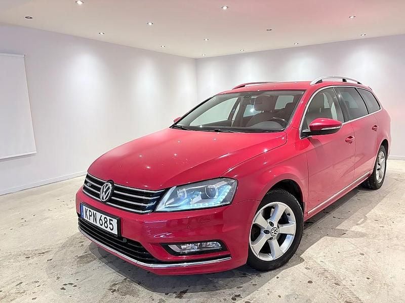 Begagnad VW Passat 150 HK (110 kW) 2013 Röd Kombi