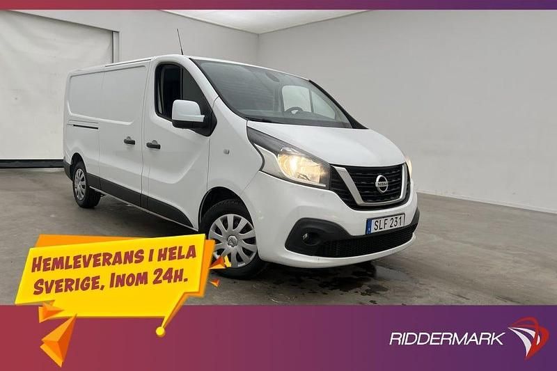 Vit Begagnad 2017 Nissan NV300 Van | 144 800 kr (Marknadspris) - Bild 1/3