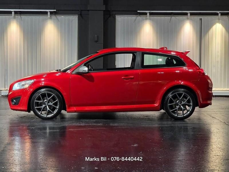 Begagnad Volvo C30 R-Design 177 HK (130 kW) 2010 Röd Halvkombi