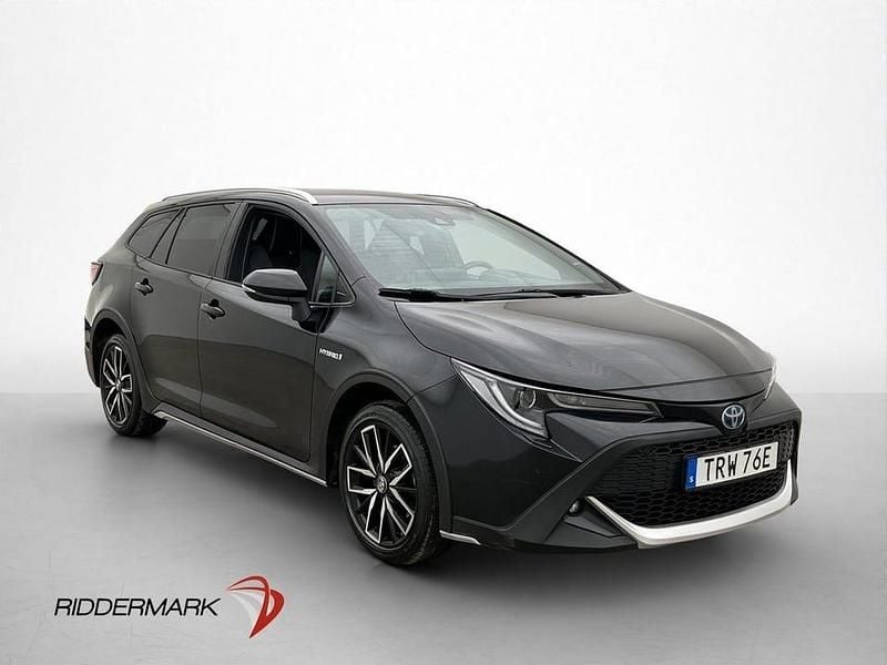 Begagnad Toyota Corolla Hybrid 122 HK (89 kW) 2021 Svart Kombi