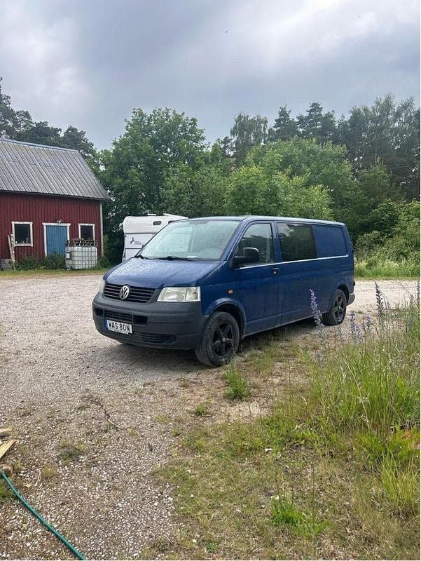 Blå Begagnad 2007 VW T5 Van | 31 000 kr (Bra pris) - Bild 1/4