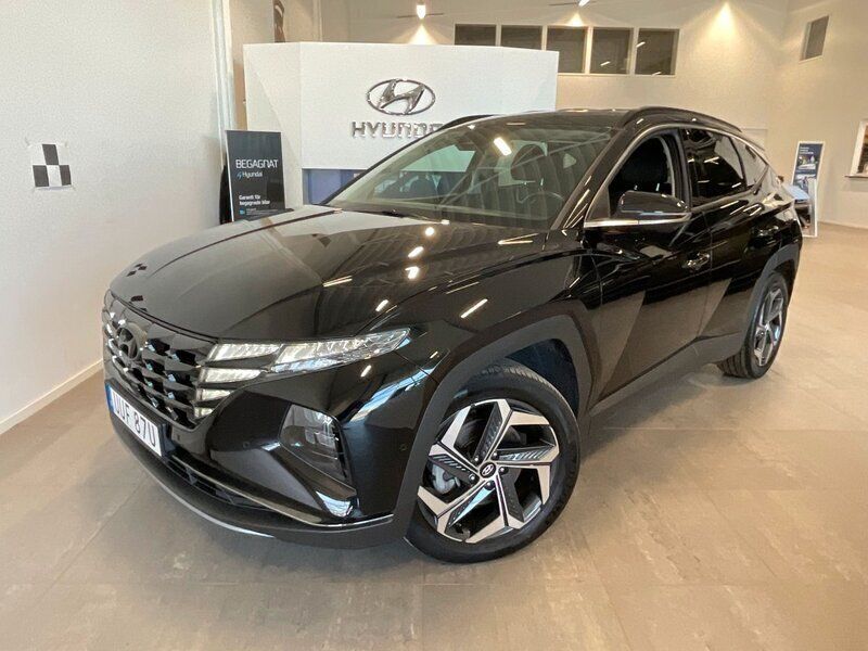 Svart (svartmetallic) Begagnad 2021 Hyundai Tucson Advanced SUV | 359 000 kr (Lite dyr) - Bild 1/4