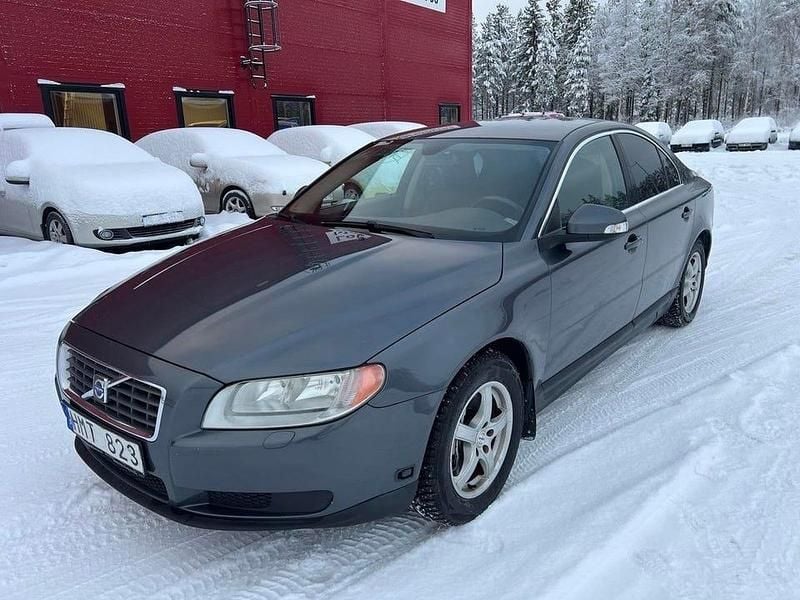 Grå Begagnad 2009 Volvo S80 Kinetic Sedan | 64 900 kr (Lite dyr) - Bild 1/4
