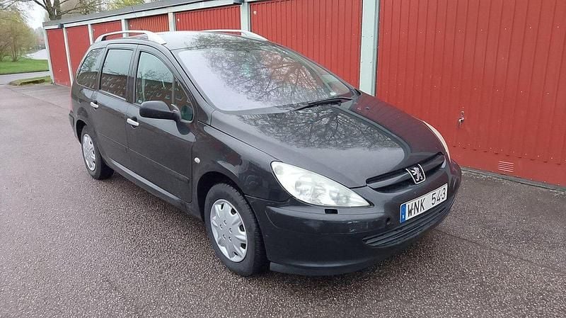 Svart Begagnad 2005 Peugeot 307 Kombi | 9 500 kr (Bra pris) - Bild 1/4