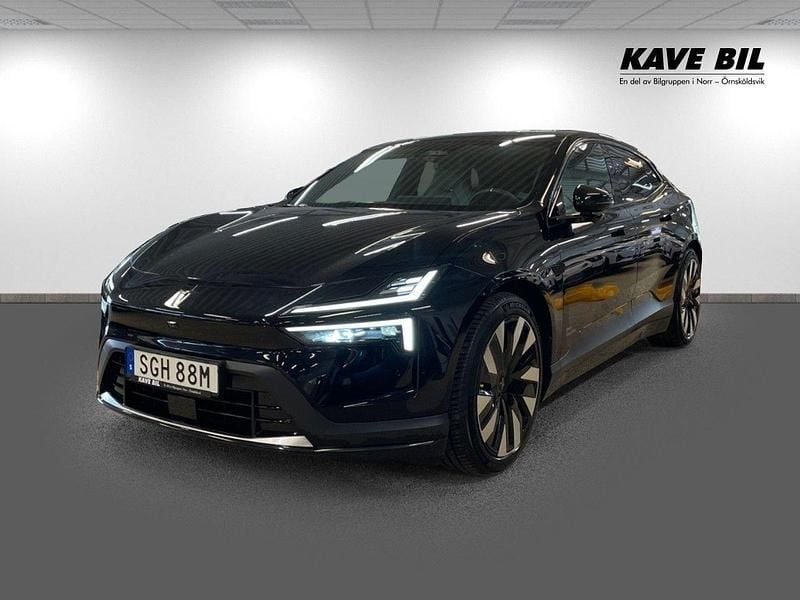 Svart Begagnad 2024 Polestar 4 Pilot SUV | 689 900 kr (Marknadspris) - Bild 1/4