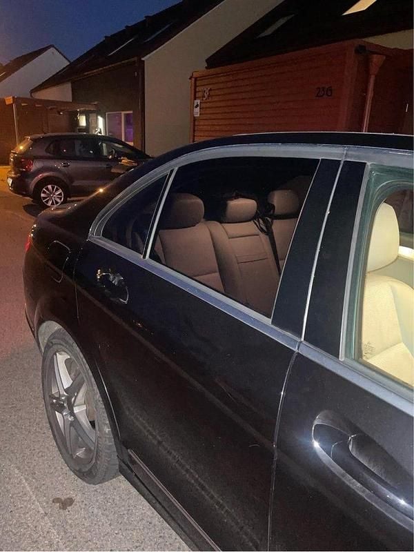 Begagnad Mercedes 190 156 HK (114 kW) 2010 Sedan