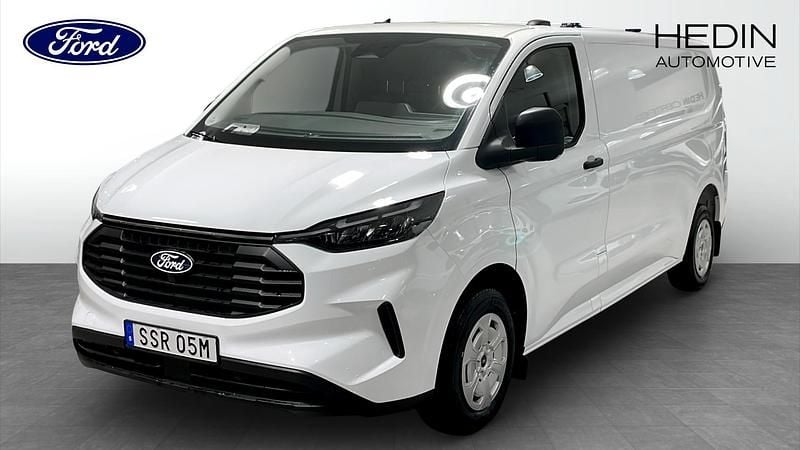 Ny Ford Transit Custom Trend 136 HK (100 kW) 2025 Frozen white