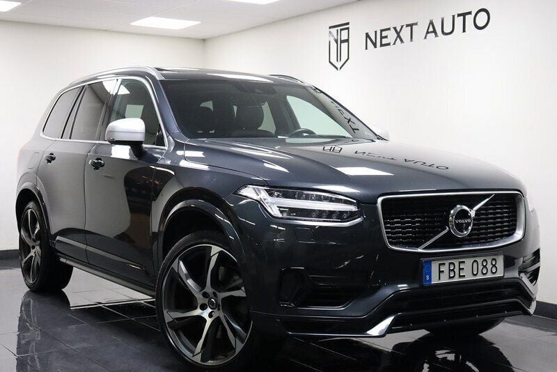 Grå Begagnad 2018 Volvo XC90 R-Design SUV | 499 900 kr (Dyr) - Bild 1/4