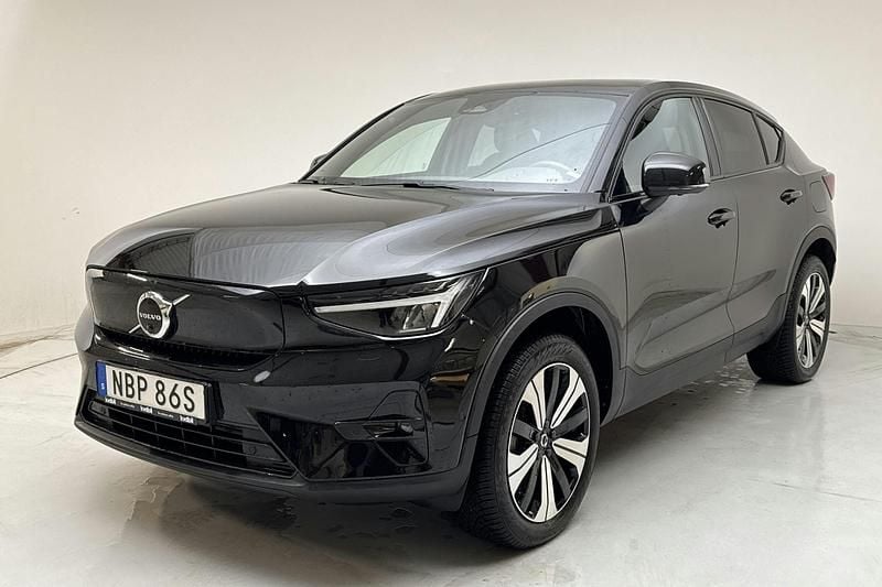 Svart Begagnad 2023 Volvo C40 Ultimate SUV | 399 000 kr (Bra pris) - Bild 1/4