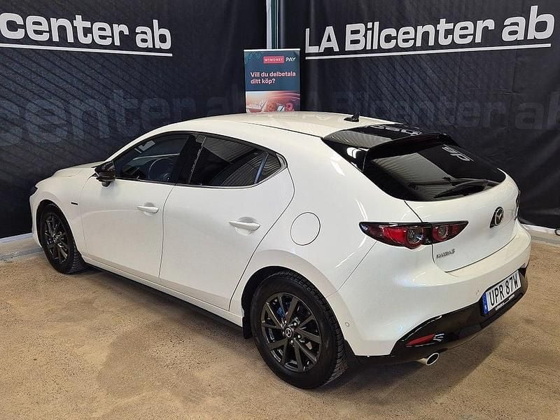 Begagnad Mazda 3 122 HK (89 kW) 2019 Vit Halvkombi