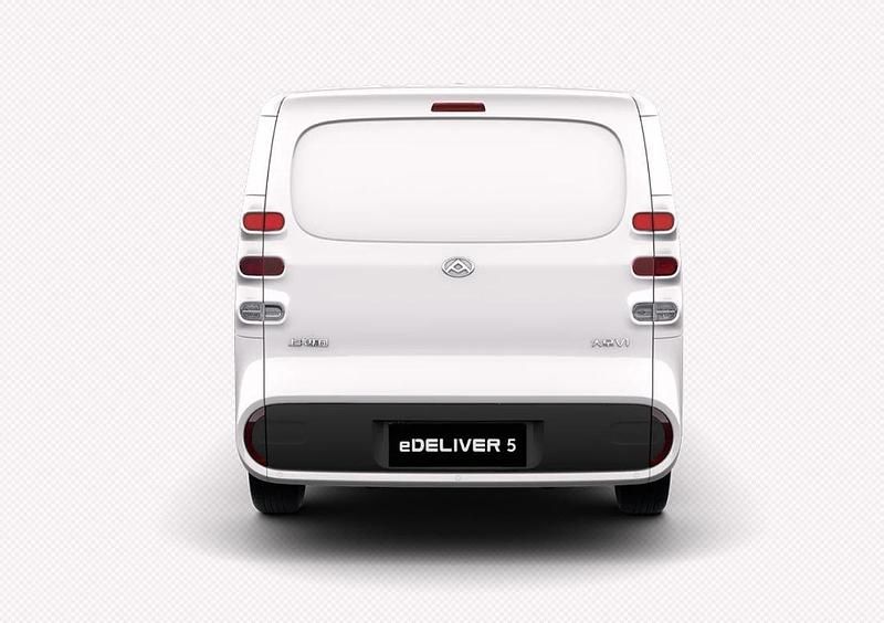 Ny Maxus eDeliver 5 121 kW (165 HK) 2025 Vit Van