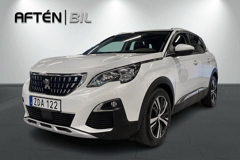 Vit (vit metallic) Begagnad 2017 Peugeot 3008 Allure SUV | 129 800 kr (Marknadspris) - Bild 1/3