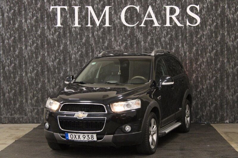 Svart Begagnad 2011 Chevrolet Captiva SUV | 89 999 kr (Marknadspris) - Bild 1/4