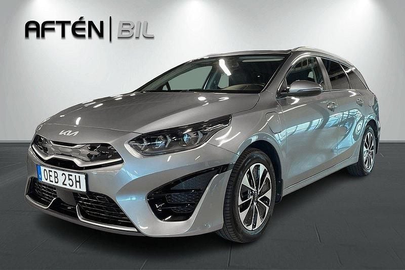 Grå Begagnad 2022 Kia Ceed Advance Kombi | 229 800 kr (Bra pris) - Bild 1/3