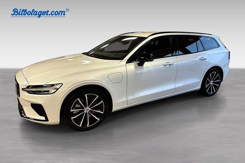 Ny Volvo V60 Plus 2026 Vit Kombi