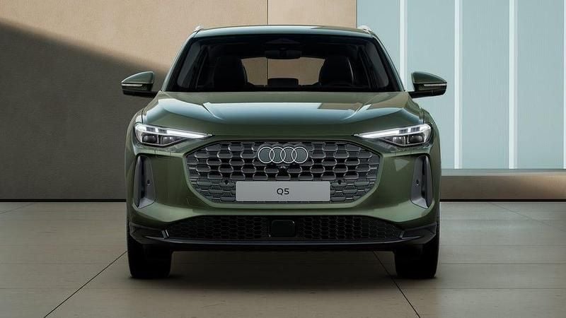 Ny Audi Q5 Proline 299 HK (219 kW) 2025 Distriktsgrön SUV