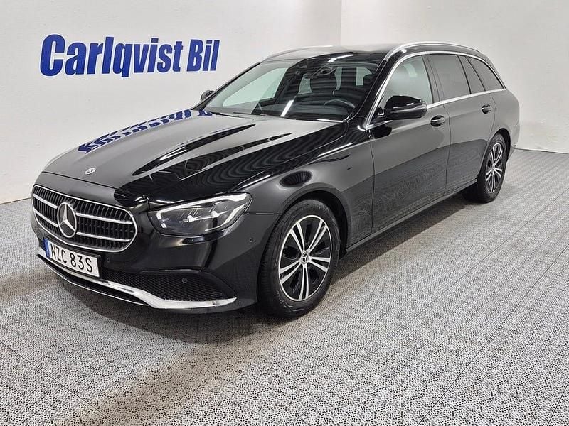 Svart Begagnad 2021 Mercedes E220 Edition Kombi | 349 000 kr (Bra pris) - Bild 1/4