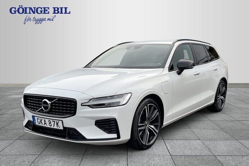 Vit Begagnad 2021 Volvo V60 R-Design Kombi | 369 000 kr (Marknadspris) - Bild 1/3