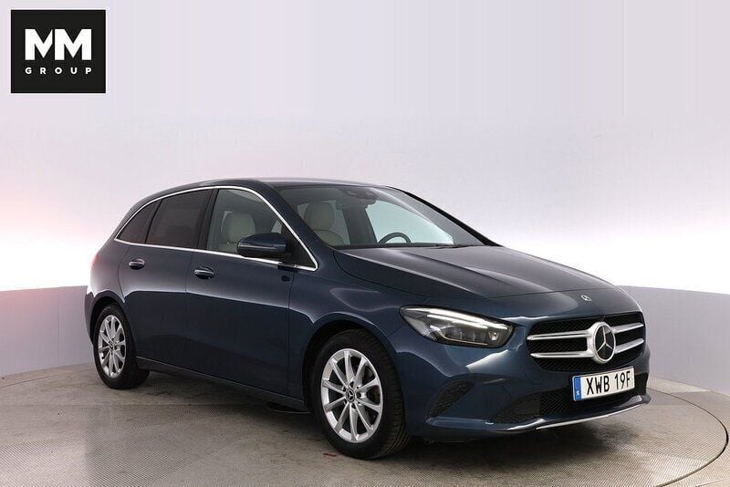 Blå Begagnad 2019 Mercedes B180 Minibuss | 265 000 kr (Dyr) - Bild 1/4