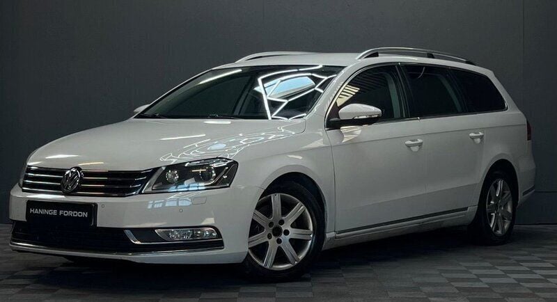Vit Begagnad 2012 VW Passat GT Kombi | 79 900 kr (Marknadspris) - Bild 1/4