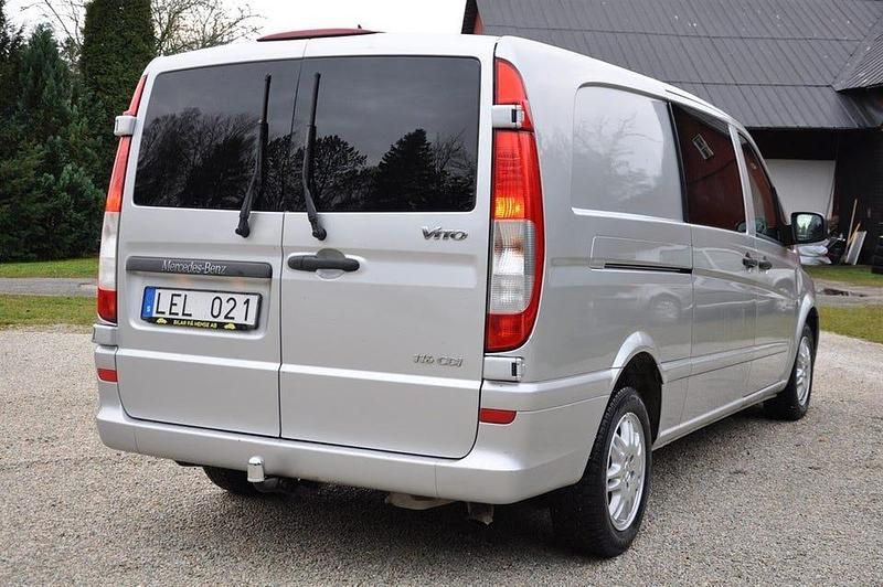 Begagnad Mercedes Vito 163 HK (119 kW) 2011 Silver Van