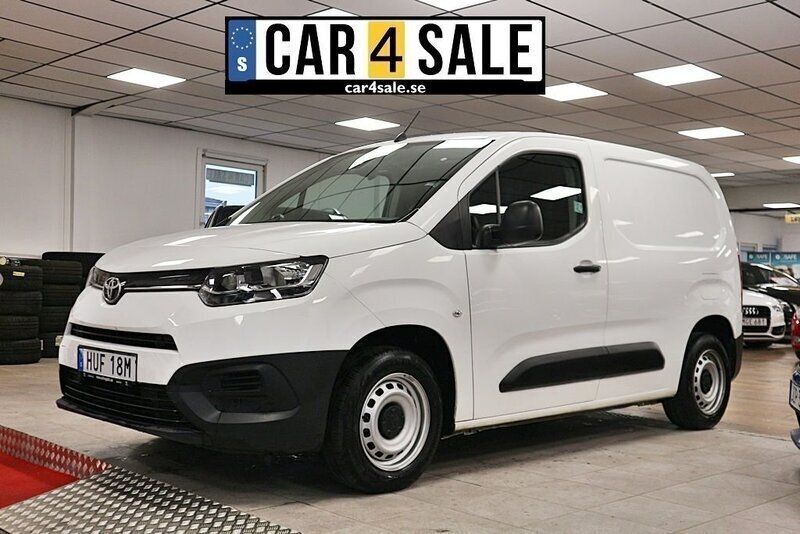 Vit Begagnad 2021 Toyota Proace City Van | 159 900 kr (Marknadspris) - Bild 1/4