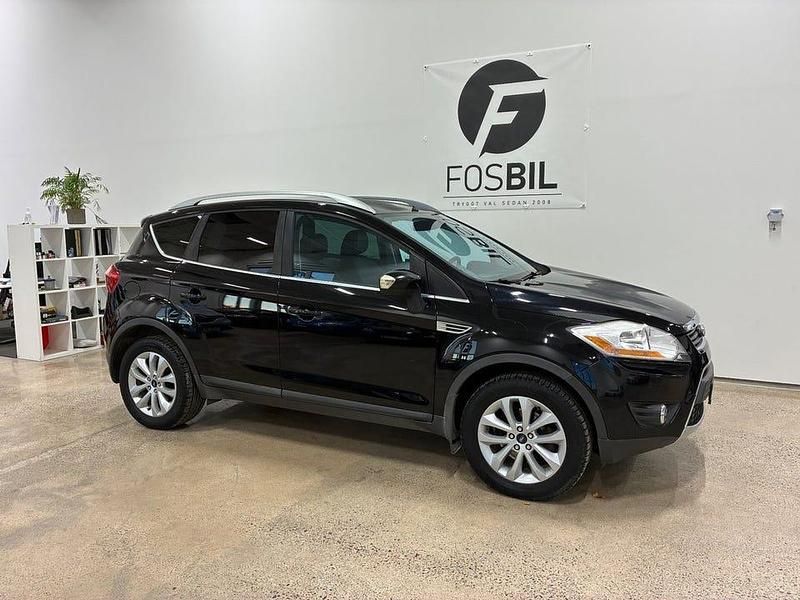 Svart Begagnad 2010 Ford Kuga SUV | 59 900 kr (Lite dyr) - Bild 1/3