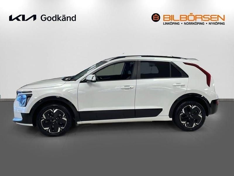 Begagnad Kia e-Niro Advance 150 kW (204 HK) 2022 Vit SUV