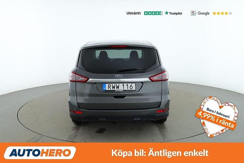Begagnad Ford S-MAX Titanium 162 HK (119 kW) 2018 Grå Minibuss